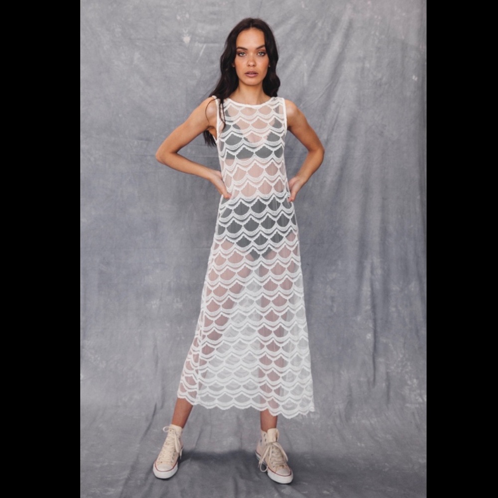 Lenni the label lace maxi dress